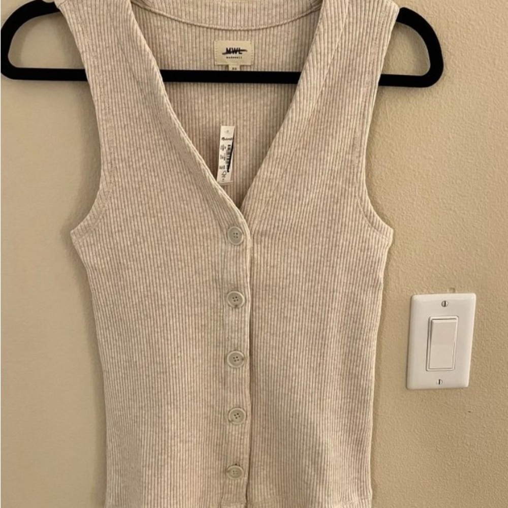 Madewell Ribbed Button-Front Vest [C-1] - Picture 2 of 4